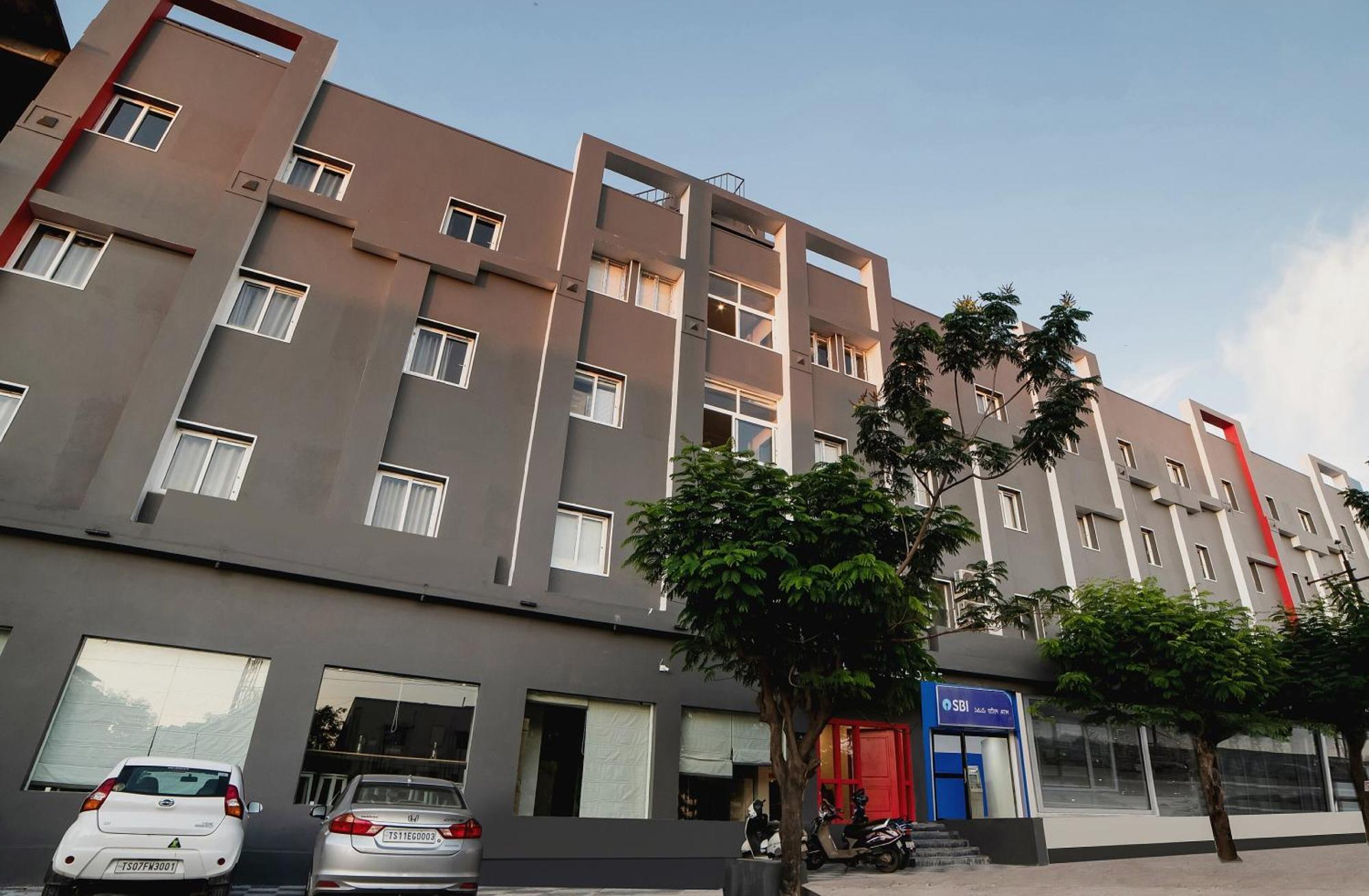Hotel Townhouse Ss Aero Prime à Shamshabad Extérieur photo