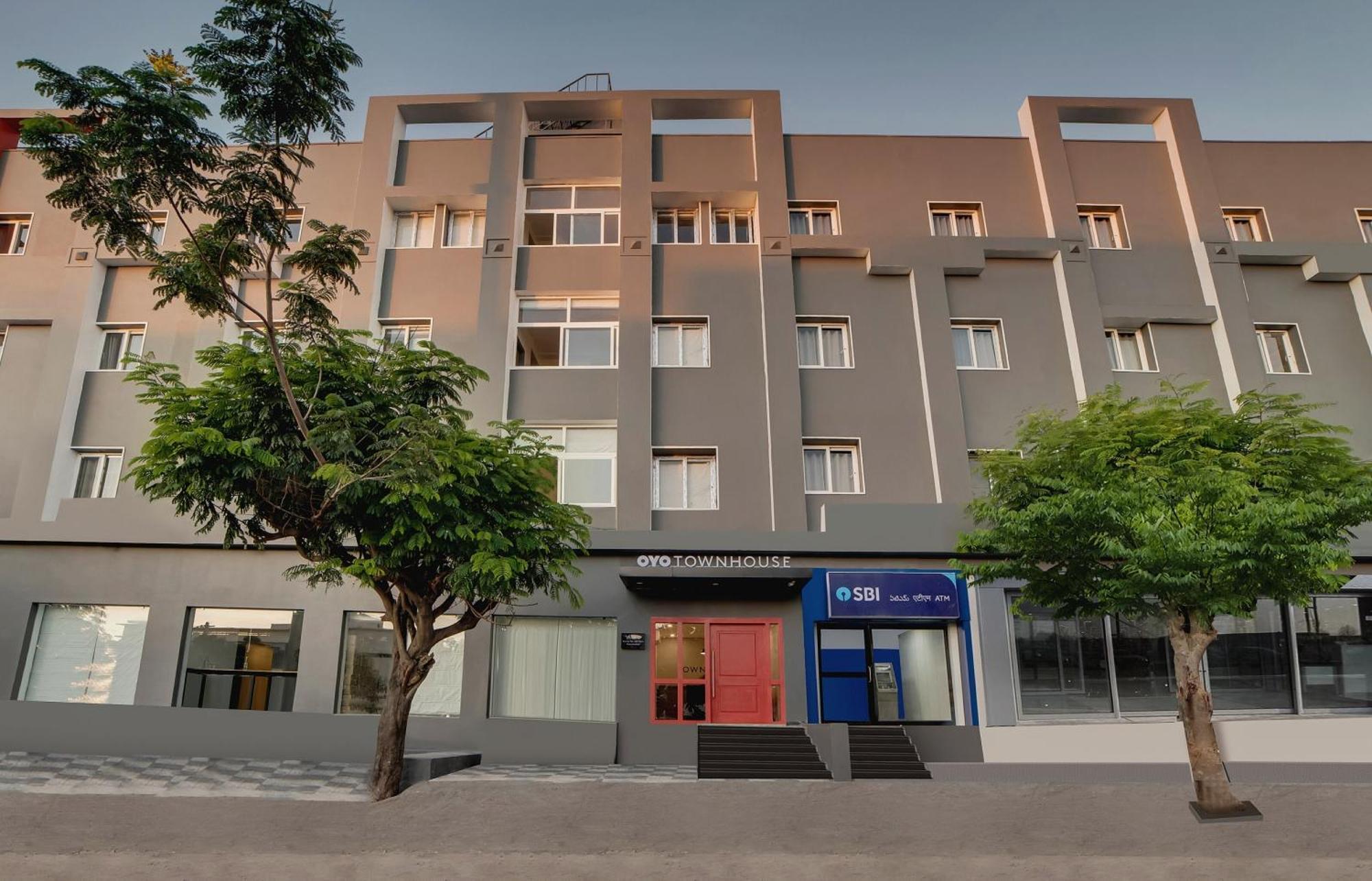 Hotel Townhouse Ss Aero Prime à Shamshabad Extérieur photo