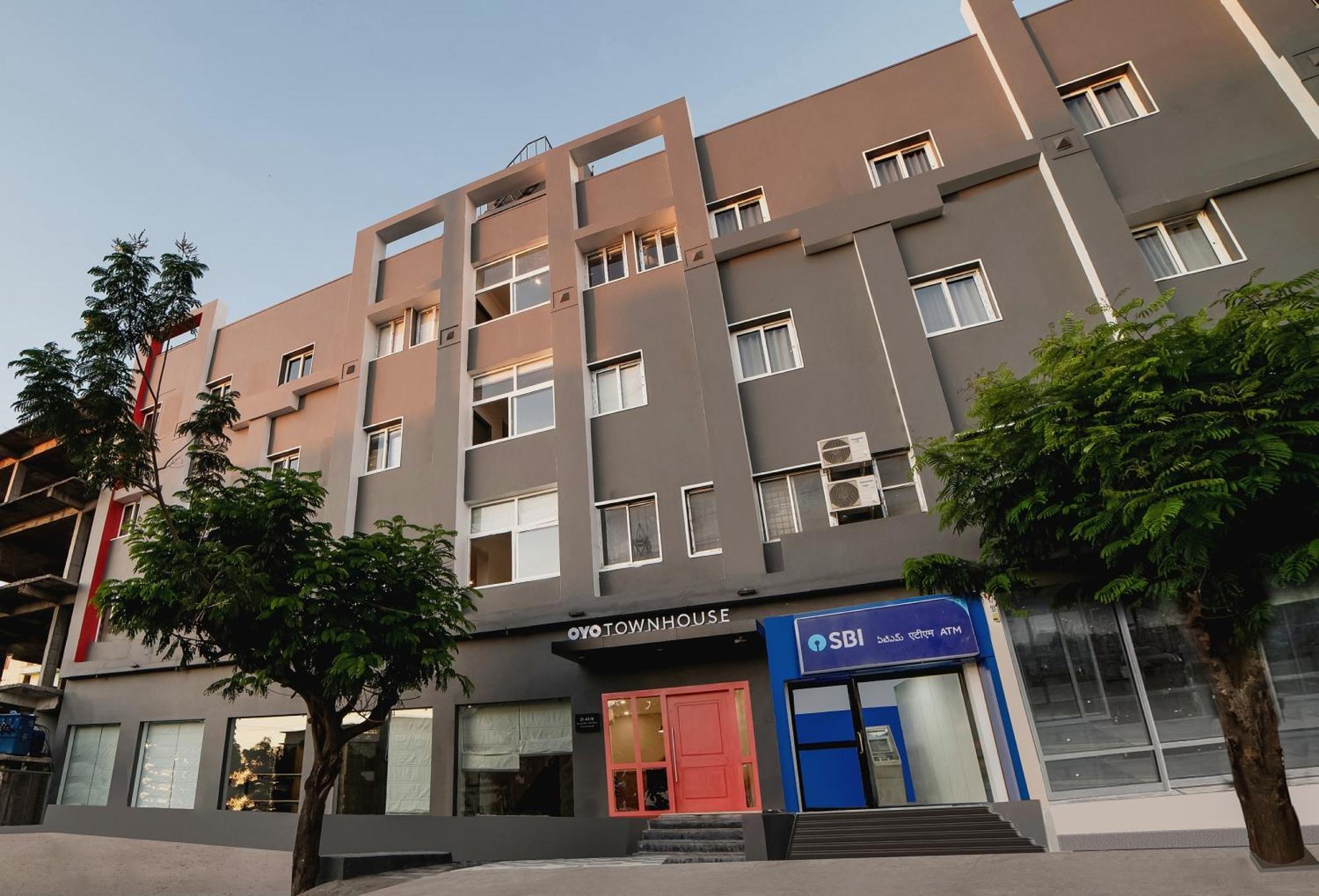 Hotel Townhouse Ss Aero Prime à Shamshabad Extérieur photo