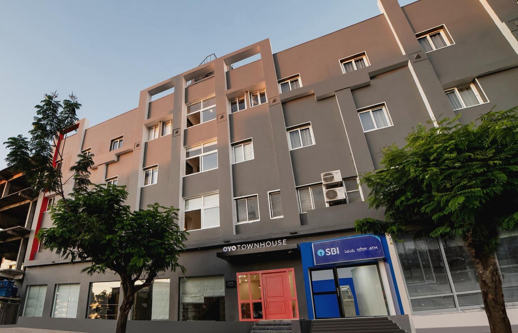 Hotel Townhouse Ss Aero Prime à Shamshabad Extérieur photo
